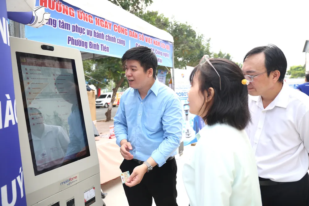 phuong-binh-tien-lethoa-1.JPG