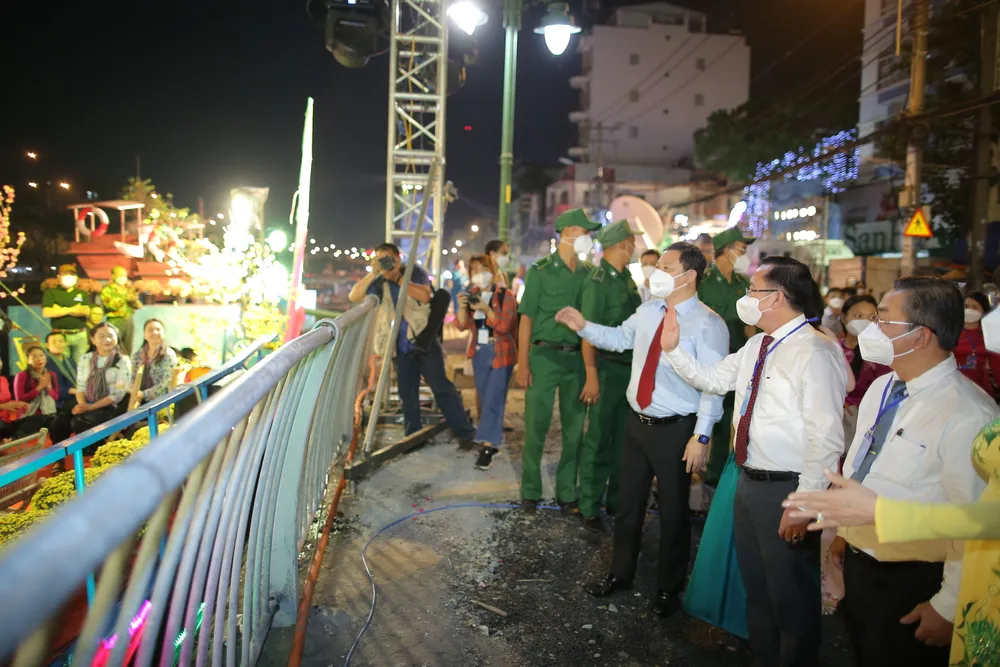 Khai mạc chợ hoa xuân “Trên bến dưới thuyền” Tết Nhâm Dần 2022 ảnh 4