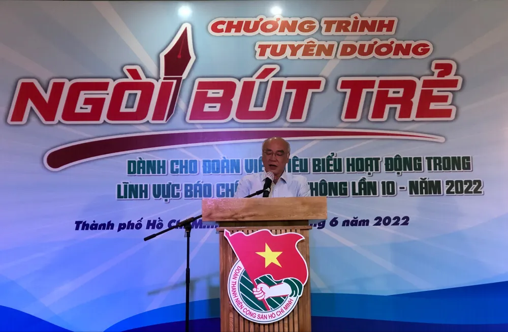Thành đoàn TPHCM trao giải Ngòi bút trẻ năm 2022 cho 32 phóng viên, biên tập viên ảnh 2
