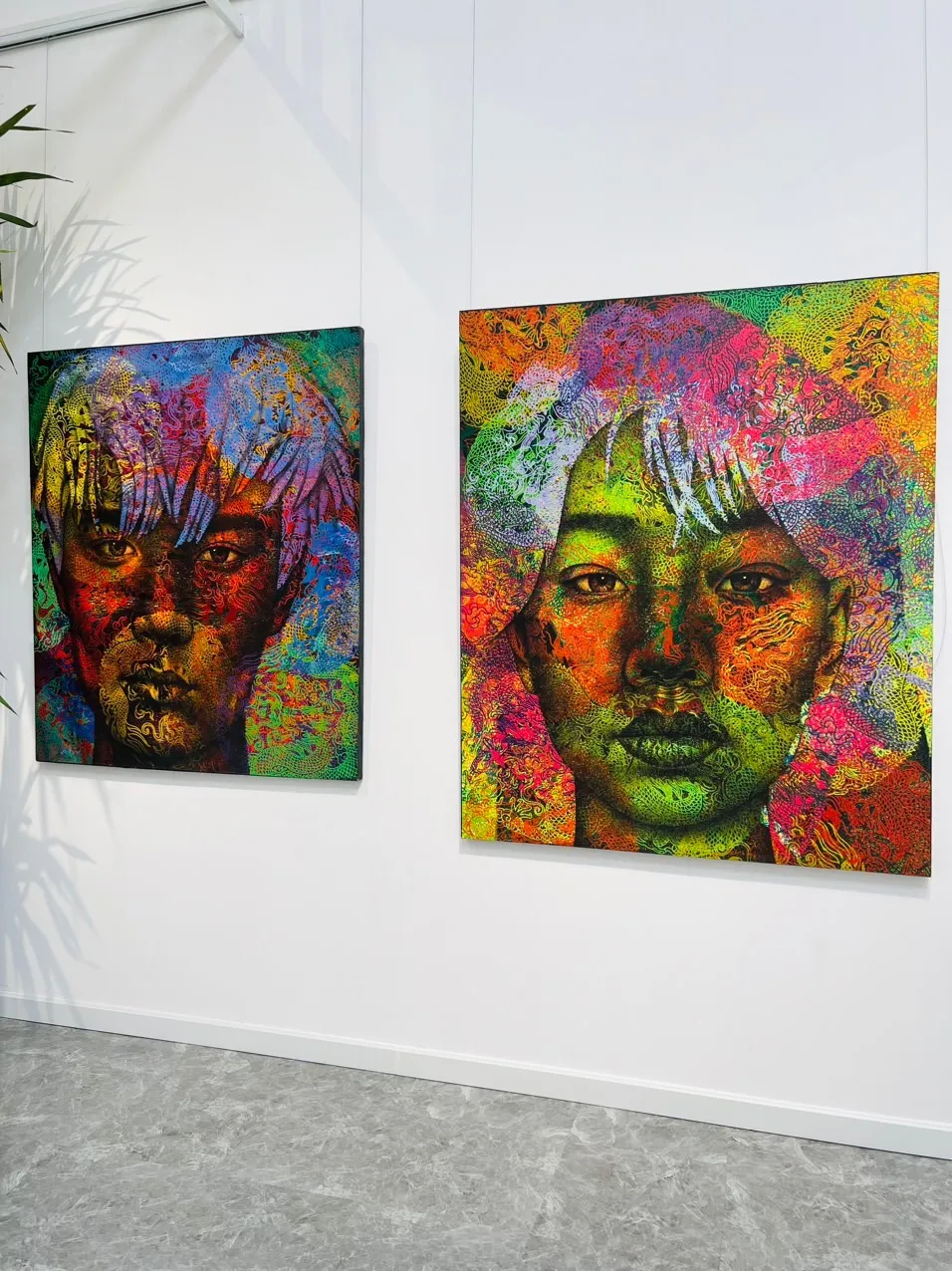 “Bí ẩn của sắc màu” triển lãm kết hợp của hoạ sĩ Việt Nam và Thái Lan ảnh 2