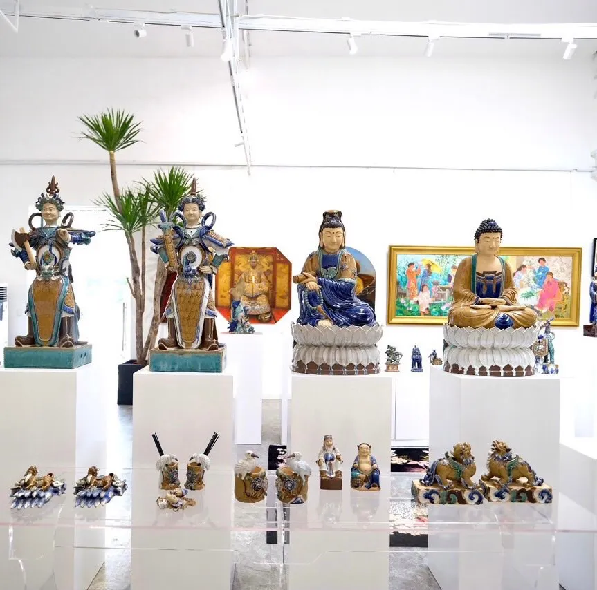 Các tác phẩm gốm trong triển lãm