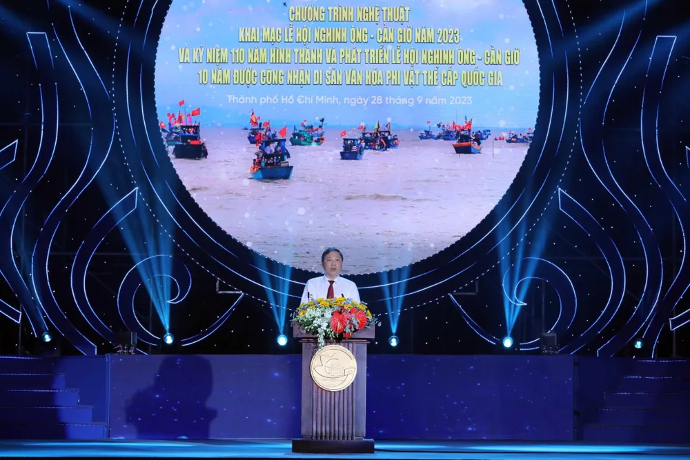 Phó Chủ tịch UBND TPHCM Dương Anh Đức phát biểu tại lễ khai mạc. Ảnh: DŨNG PHƯƠNG