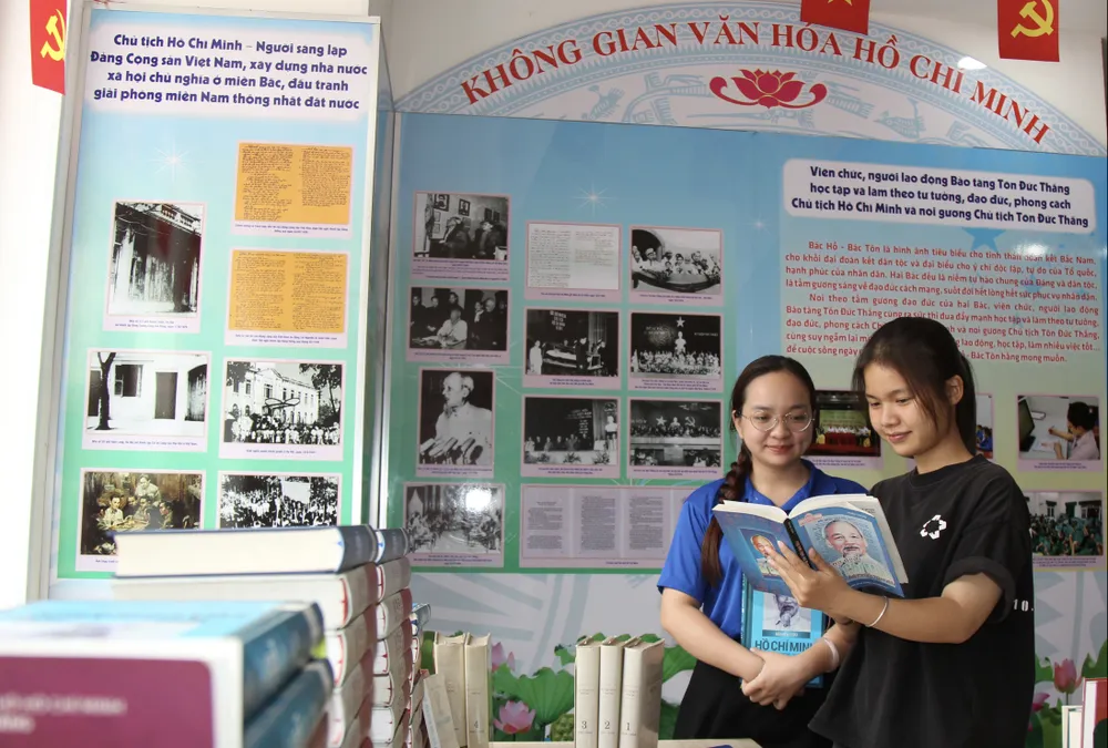 Không gian văn hóa Hồ Chí Minh tại Bảo tàng Tôn Đức Thắng. ẢNH: DŨNG PHƯƠNG