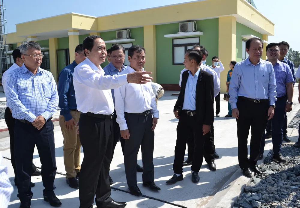 Khánh thành nhà máy điện mặt trời đầu tiên tại Hậu Giang ảnh 2