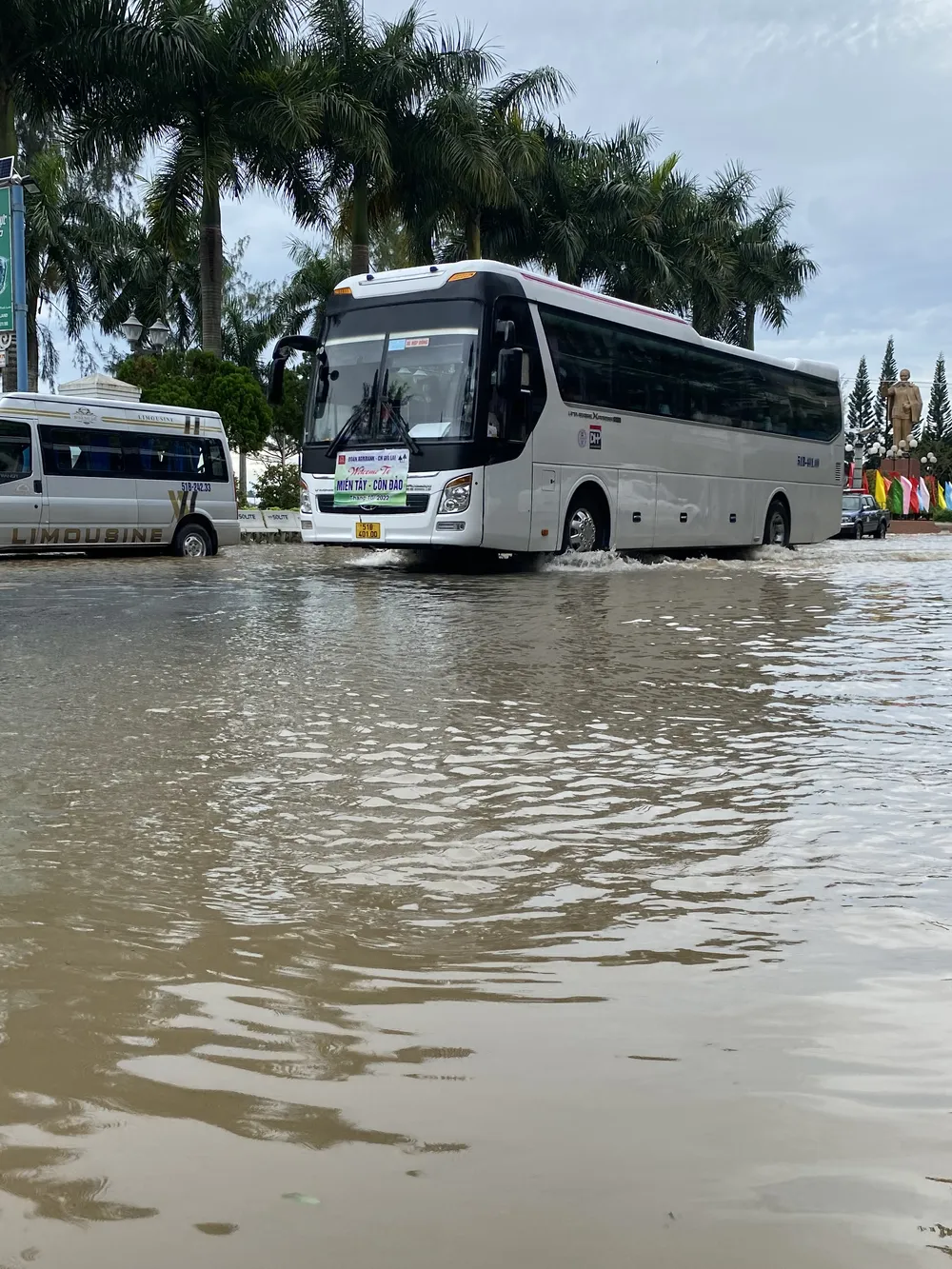 Cần Thơ: Triều cường đạt đỉnh, gây ngập sâu nhiều nơi ảnh 5