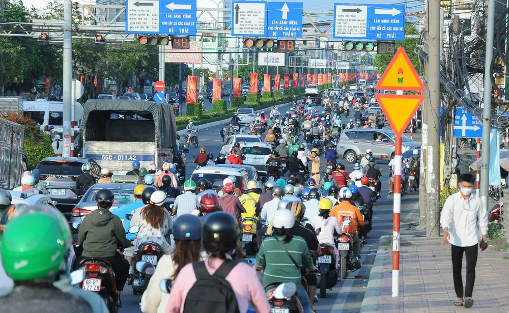 Nhiều nút giao lộ ở trung tâm Ninh Kiều cần mở rộng để giảm ùn tắc