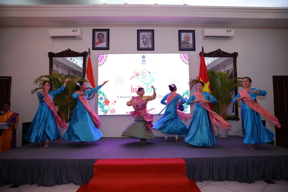 Chương trình văn nghệ (4).jpg