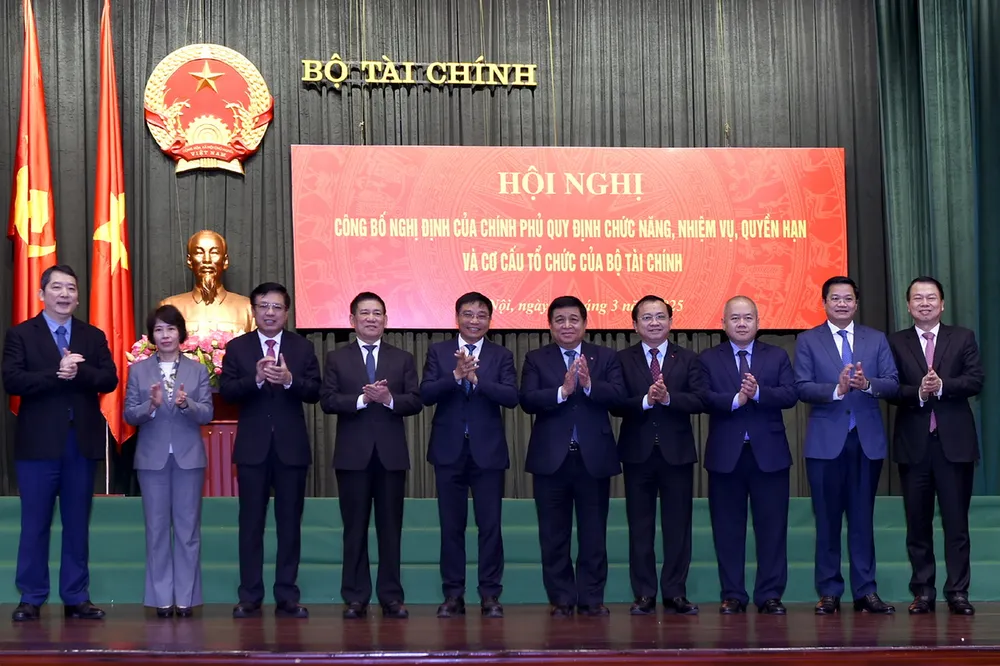 Bộ Tài chính công bố quyết định phân công nhiệm vụ, quyền hạn, chức năng cho các thứ trưởng. Ảnh: BTC