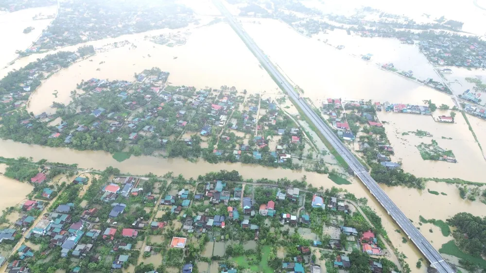 Bão số 10 đã gây thiệt hại nặng nề cho các địa phương miền Bắc và Bắc Trung Bộ