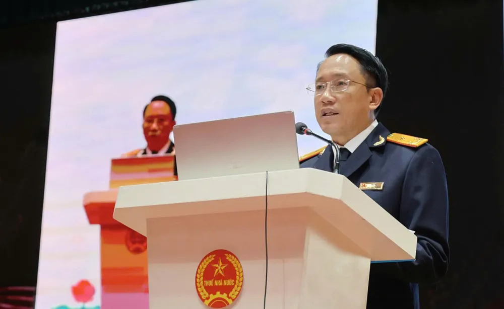 Ông Mai Sơn, Phó Cục trưởng Cục Thuế phát biểu tại hội nghị. Ảnh: Cục Thuế