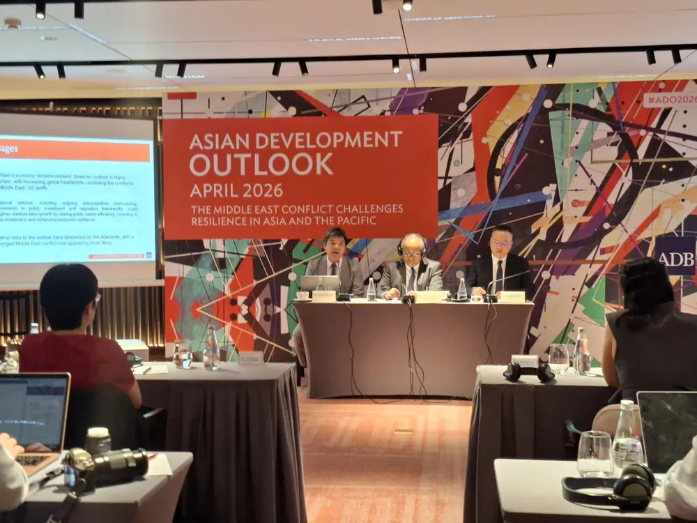 Quang cảnh cuộc họp báo. Ảnh: L.T