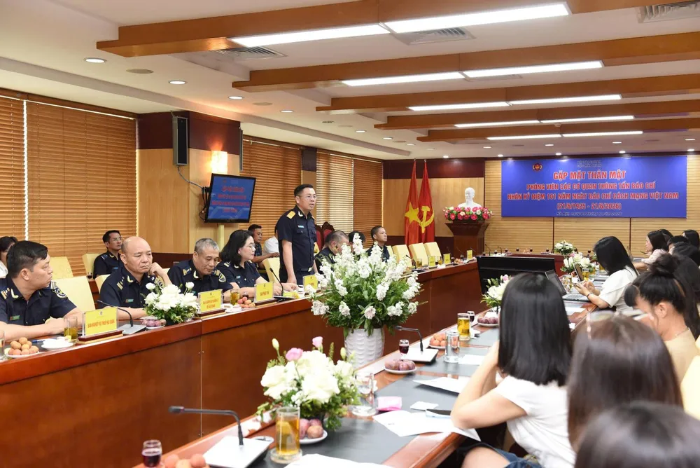 Quang cảnh buổi gặp mặt. Ảnh: HQ