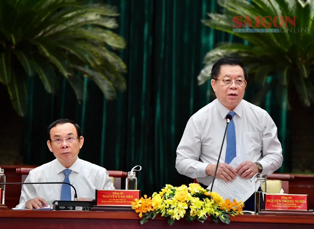 Trưởng Ban Tuyên giáo Trung ương Nguyễn Trọng Nghĩa phát biểu tại hội nghị. Ảnh: VIỆT DŨNG Trưởng Ban Tuyên giáo Trung ương Nguyễn Trọng Nghĩa phát biểu tại hội nghị. Ảnh: VIỆT DŨNG