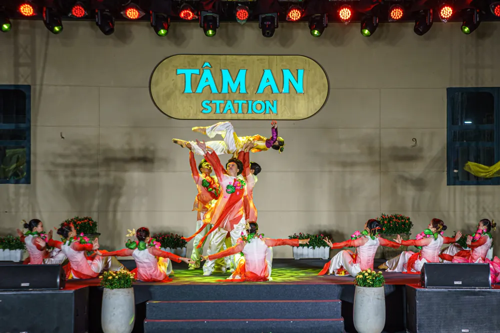 Chương trình nghệ thuật đặc sắc tại Ga Tâm An Chương trình nghệ thuật đặc sắc tại Ga Tâm An