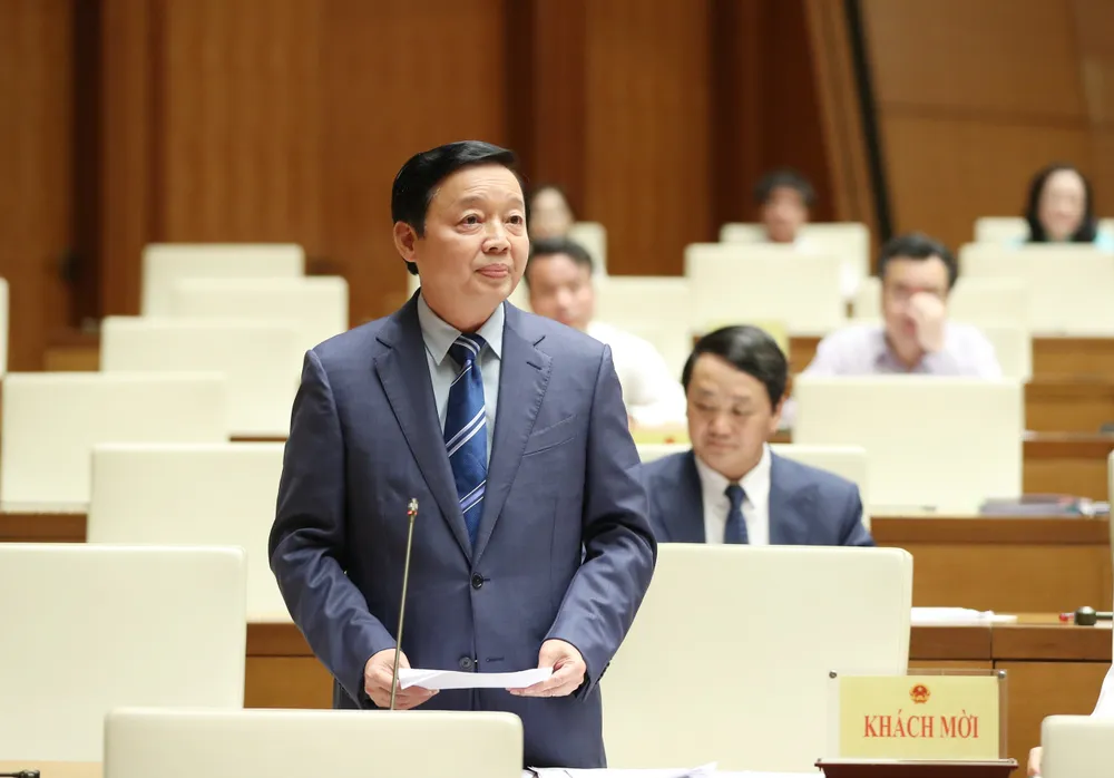 Phó Thủ tướng Trần Hồng Hà trả lời các vấn đề liên quan vào chiều 6-6. Ảnh: QUANG PHÚC Phó Thủ tướng Trần Hồng Hà trả lời các vấn đề liên quan vào chiều 6-6. Ảnh: QUANG PHÚC