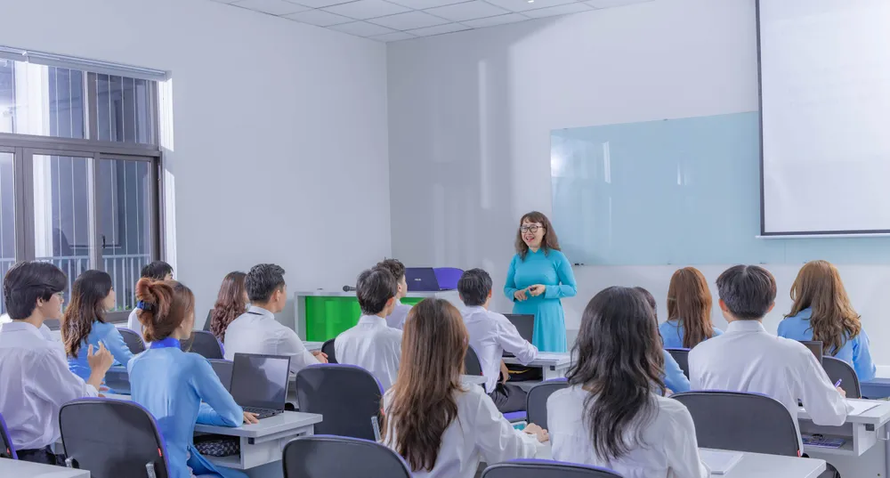 Thí sinh xét tuyển học bạ và đăng ký thành viên myU trước ngày 8-7 được hỗ trợ 50% học phí HK1 và 30% học phí HK2