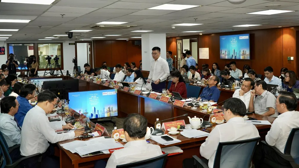 Quang cảnh tọa đàm. Ảnh: CAO THĂNG