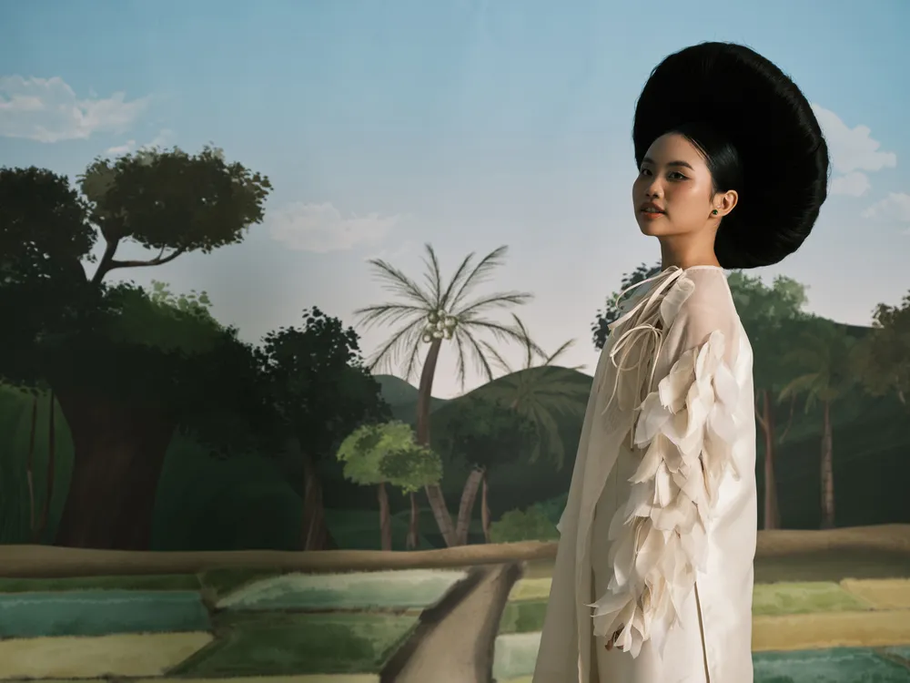 Từ cô bé hát dân ca, Phương Mỹ Chi "lột xác" để trở thành một ca sĩ đa năng, tràn đầy năng lượng tích cực