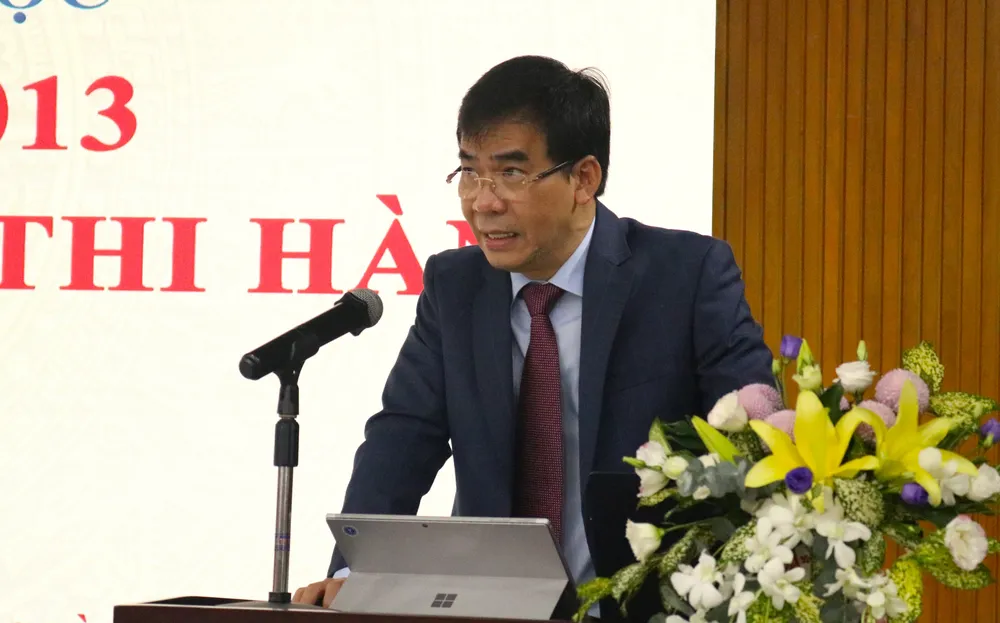 TS Lê Trường Sơn, Hiệu trưởng Trường Đại học Luật TPHCM phát biểu