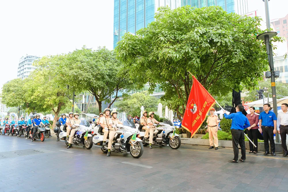 PSA - Anh9-Anh 5.jpg