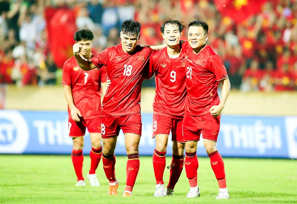 Đội tuyển bóng đá Việt Nam luôn chờ đợi những nhân tố mới xuất hiện