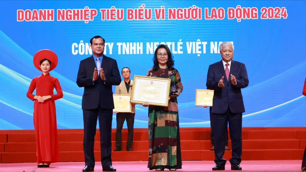 Nestlé Việt Nam được vinh danh doanh nghiệp tiêu biểu vì người lao động