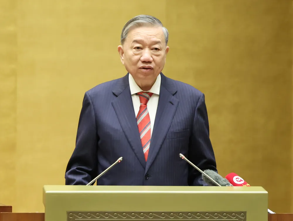 Tổng Bí thư Tô Lâm phát biểu chỉ đạo tại hội nghị, sáng 1-12. Ảnh: QUANG PHÚC