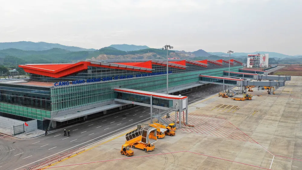 Cảng hàng không quốc tế Vân Đồn là sân bay tư nhân đầu tiên tại Việt Nam do Tập đoàn Sun Group đầu tư xây dựng. Ảnh: VIẾT CHUNG