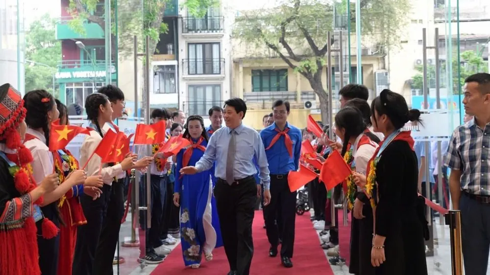 Chủ tịch nước Lương Cường đã tới dự Đại hội Cháu ngoan Bác Hồ toàn quốc lần thứ X. Ảnh: VIẾT CHUNG