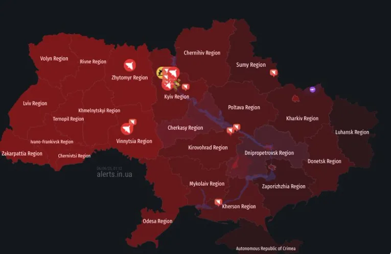 Bản đồ cảnh báo không kích ở Ukraine lúc 1 giờ 12 phút sáng 6-6. Ảnh: X/TTXVN