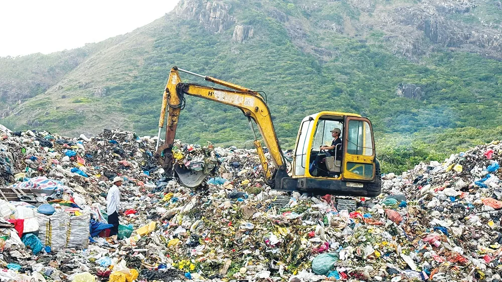 Phản hồi loạt bài “Xử lý rác cho siêu đô thị TPHCM”: Sửa luật để tạo cơ chế tự chủ hơn cho địa phương
