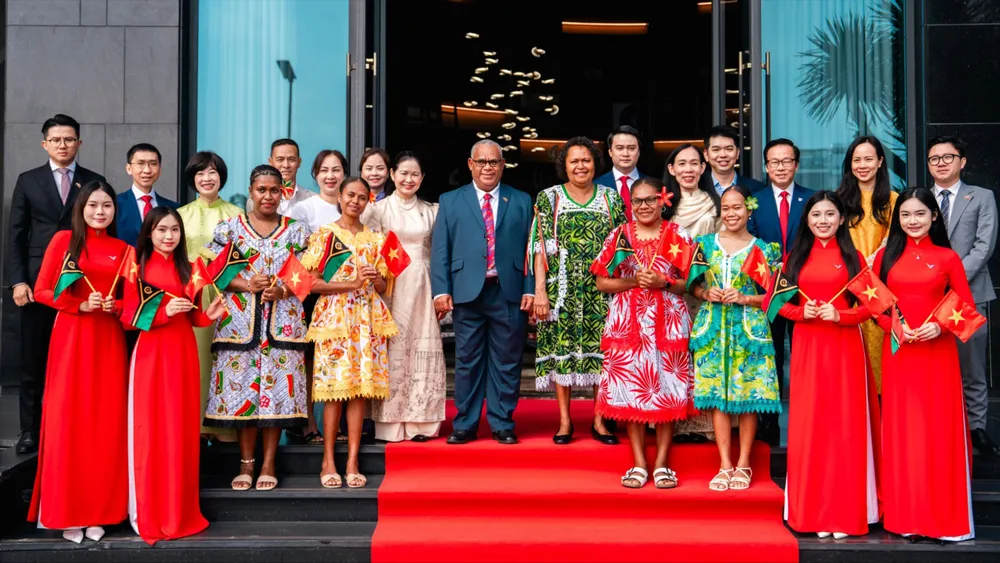 Trường Đại học Văn Lang đón tiếp Thủ tướng Cộng hòa Vanautu