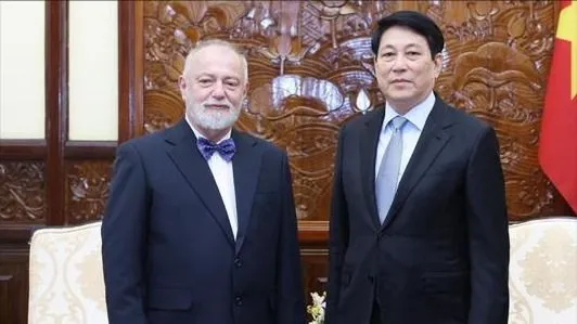 Chủ tịch nước Lương Cường tiếp Đại sứ đặc mệnh toàn quyền Czech Hynek Kmonicek. Ảnh: TTXVN