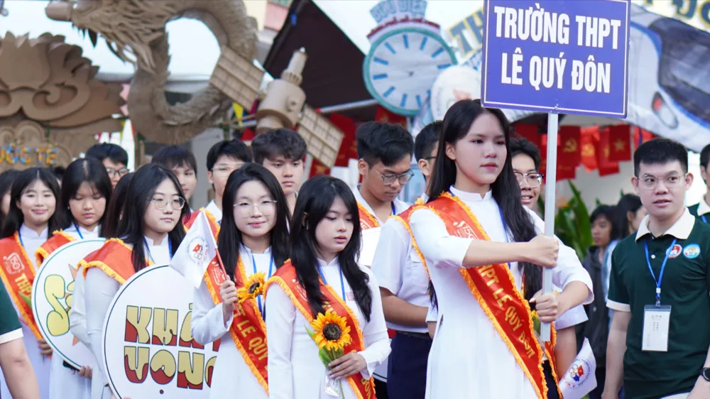 Trường THPT Lê Quý Đôn (phường Xuân Hòa) là một trong những cơ sở giáo dục triển khai chương trình chất lượng cao, tiên tiến hội nhập khu vực và quốc tế
