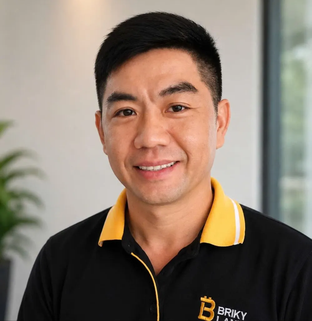 hoang trung.jpg