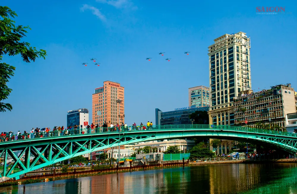 4.TP. Ngày Hội Non sông. Đặng Hồng Long.jpg