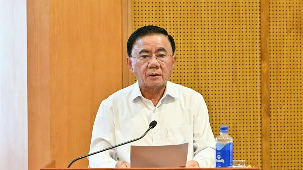 Thường trực Ban Bí thư Trần Cẩm Tú phát biểu tại hội nghị. Ảnh: ĐINH HƯƠNG