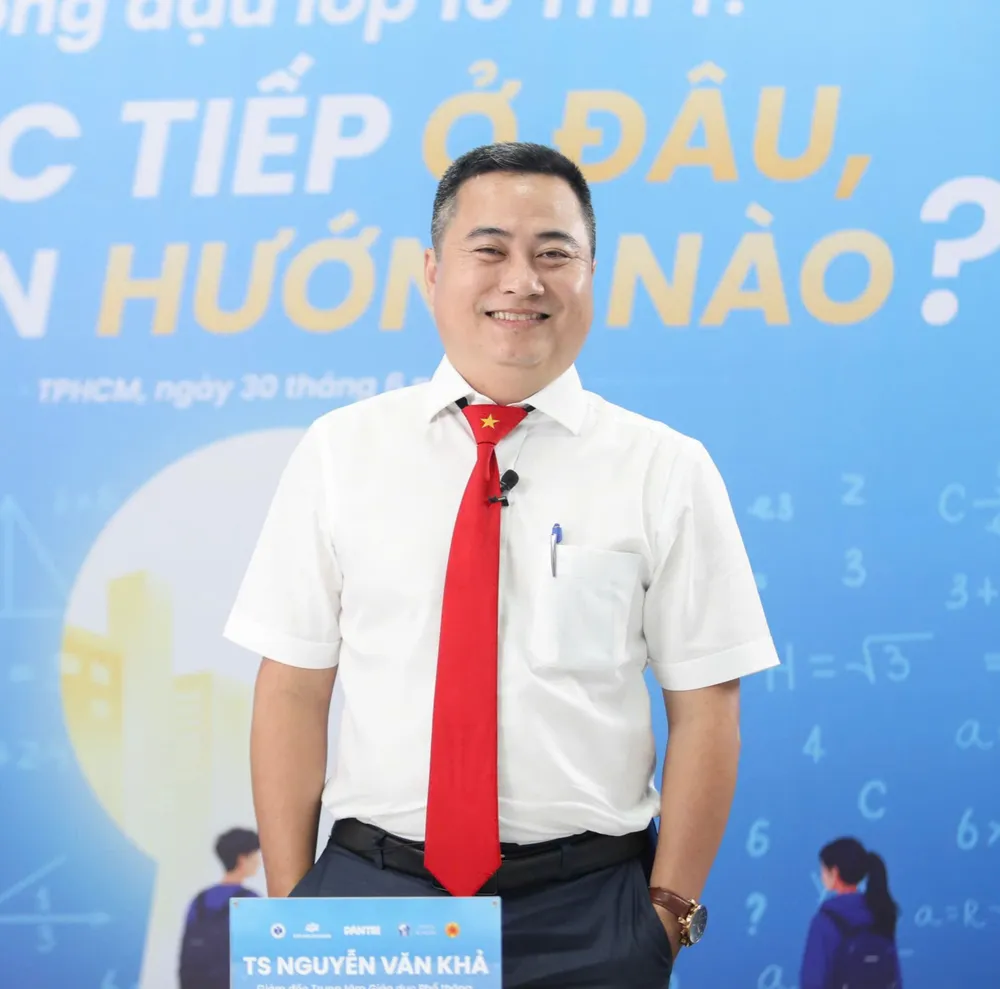 Anh4-TS NGUYỄN VĂN KHẢ.jpg