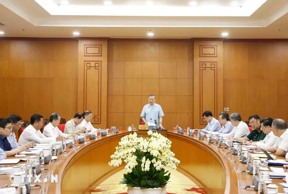 Quang cảnh cuộc họp.jpg