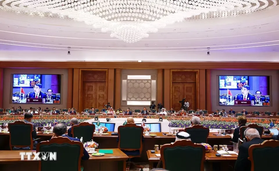 Thủ tướng phát biểu.jpeg
