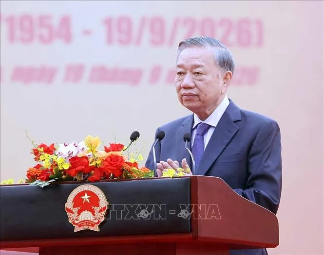 tong_bi_thu_chu_tich_nuoc_du_le_khanh_thanh_tuong_dai_“bac_ho_voi_ngay_hoi_non_song”.jpg