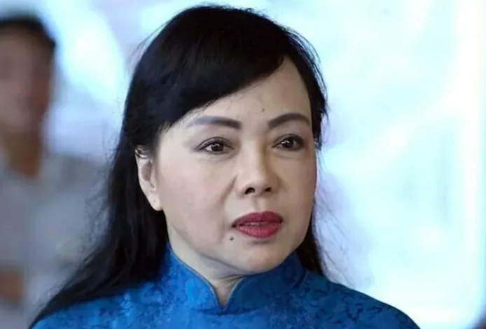 卫生部原部长阮氏金进。