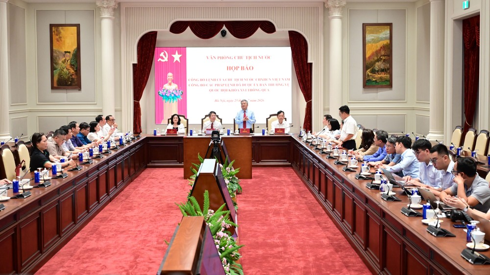 越南国家主席办公厅在河内举行新闻发布会。图自越通社