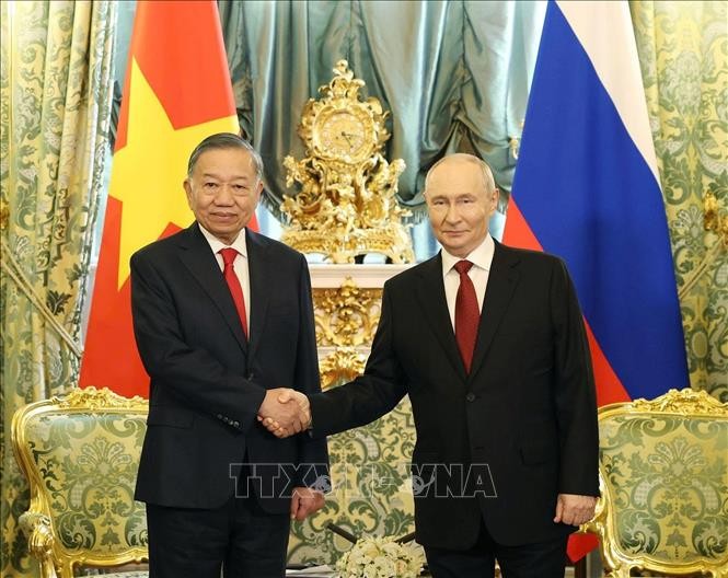 TT Putin-tolam-3(1).jpg