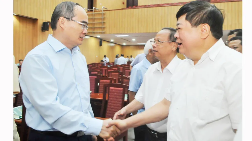 Khai mạc hội nghị tập huấn nâng cao nhận thức và năng lực quản lý văn học nghệ thuật ảnh 5