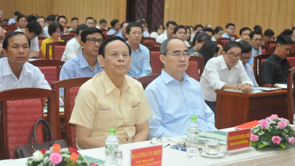 Khai mạc hội nghị tập huấn nâng cao nhận thức và năng lực quản lý văn học nghệ thuật ảnh 2