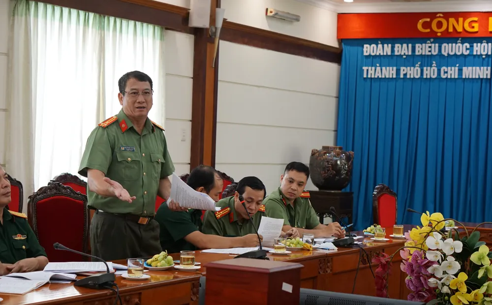 Nợ thuế 500 ngàn đồng cũng bị tạm hoãn xuất cảnh ảnh 2