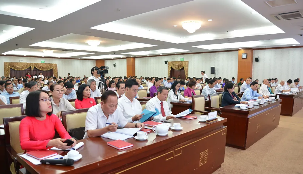 Không coi trọng đấu tranh trên không gian mạng sẽ phải trả giá đắt ảnh 1