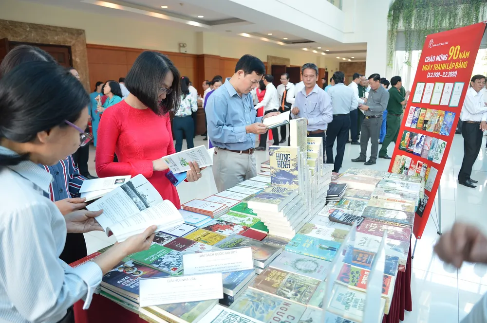 Không coi trọng đấu tranh trên không gian mạng sẽ phải trả giá đắt ảnh 5