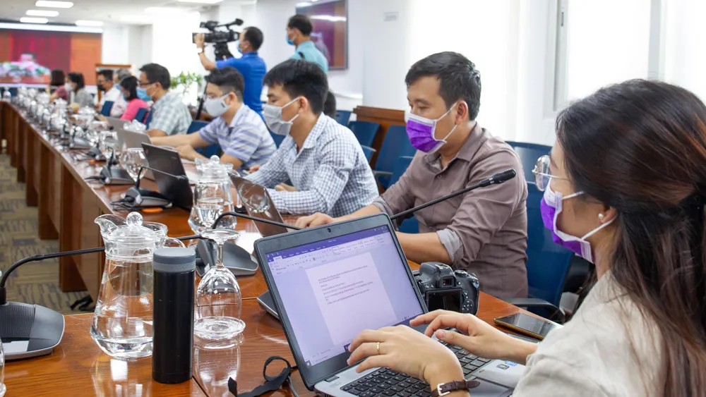 Thành ủy TPHCM: Tự cách ly khi có nguy cơ nhiễm Covid-19 là “quy tắc sống” ảnh 3